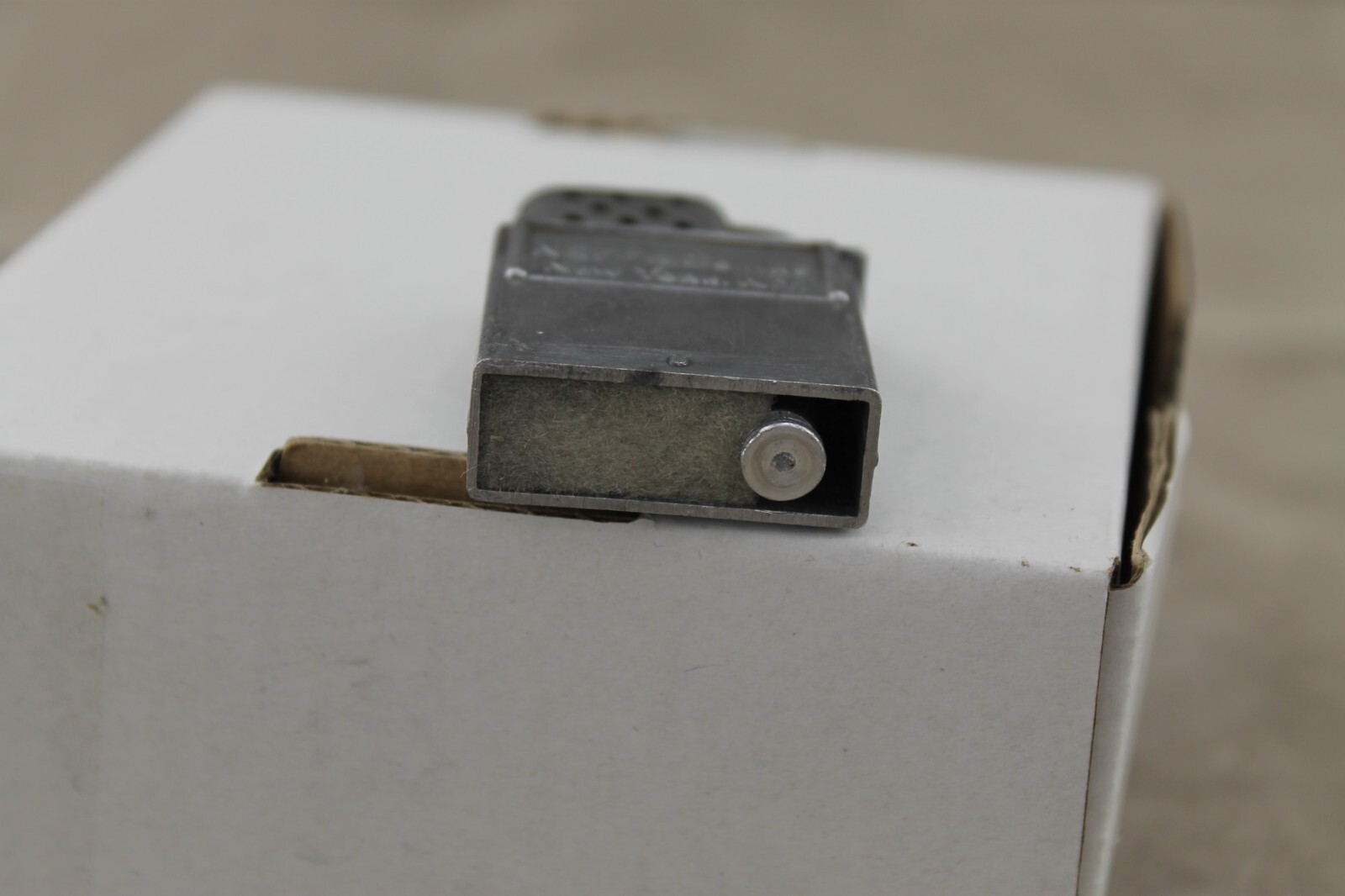 NEFF & Co Inc. Lighter