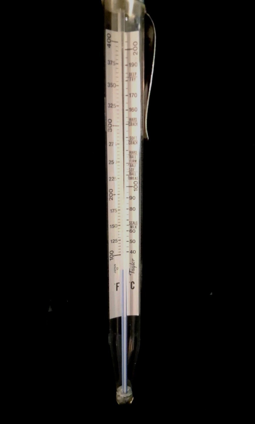 TAYLOR CANDY THERMOMETER in F & C with metal clip attached. JAPAN VTG 8"