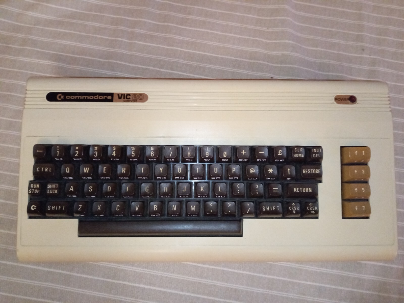 Vintage 1982 Commodore VIC-20 Computer, Datassette, Power Supply, Manual WORKING