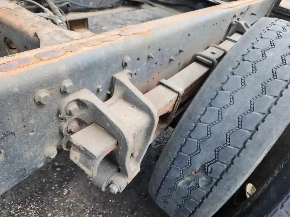 (Used) 2012 Hino 268, REAR LEAF SPRINGS  P-54621