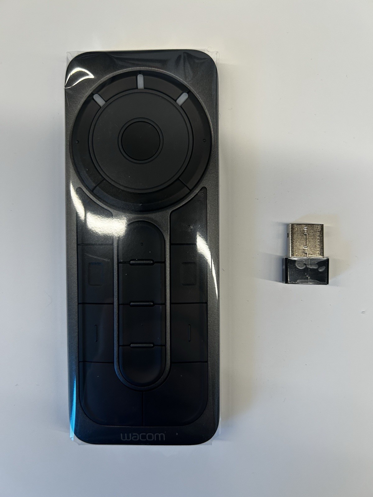 F/S Wireless Key Remote ACK 411050 Wacom for Cintiq / Intuos Pro Express NEW
