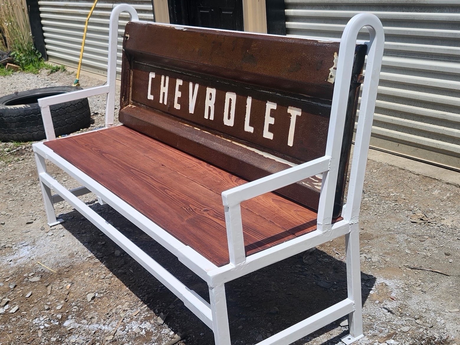 Chevrolet Tailgate Bench ￼