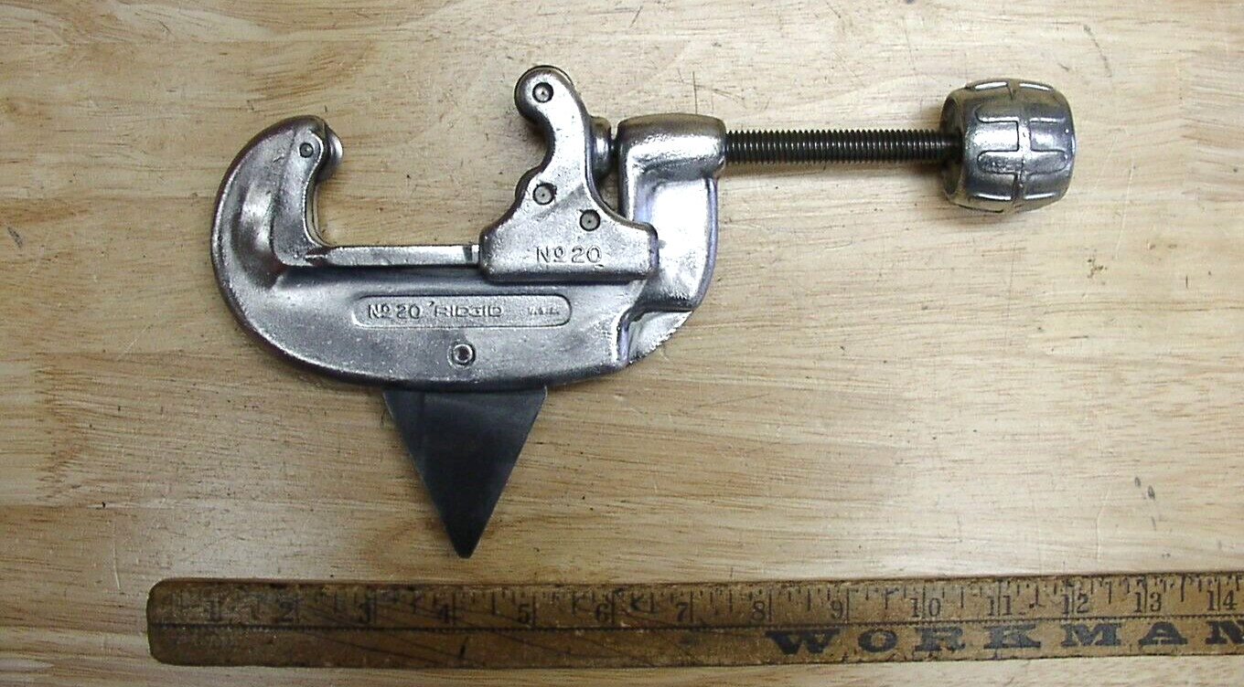 Old Used Tools Ridgid No.20 Tubing Cutter,5/8"-2-1/8" O.D. Capacity,Lot 6,EXC