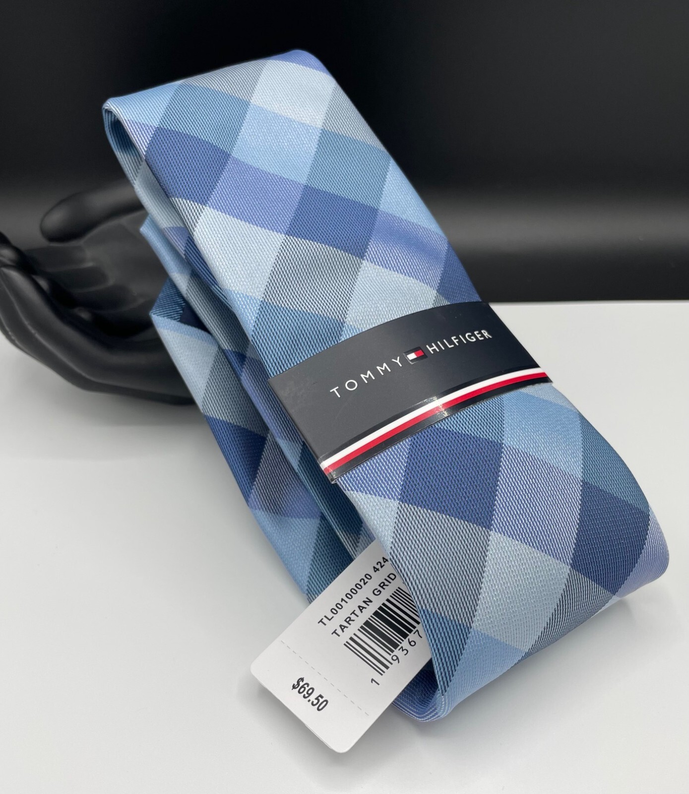 Tommy Hilfiger Men's Neck Tie ~ Tartan Grid ~ Plaids & Checks ~ NEW MSRP: $69.50
