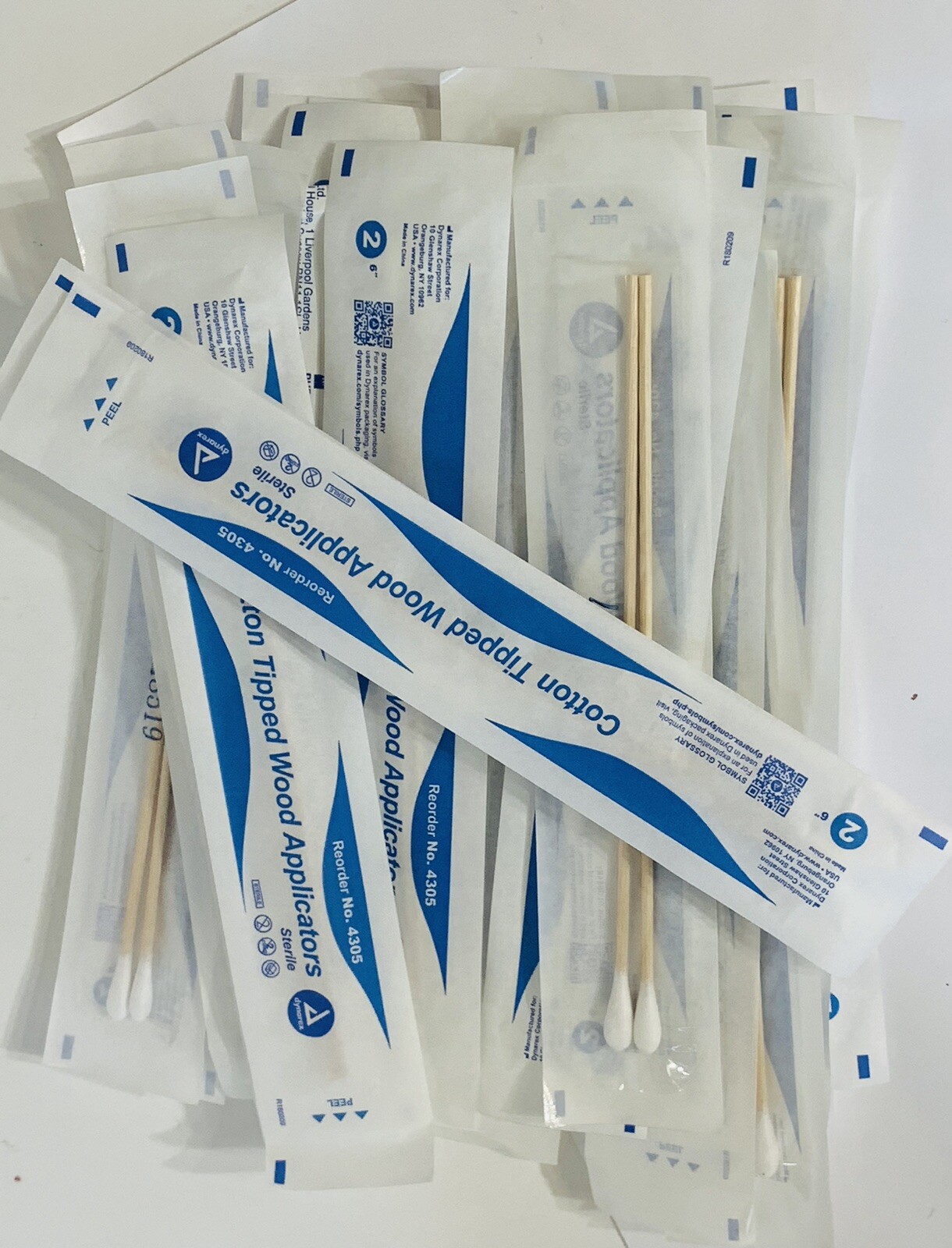 Dynarex Cotton Tipped Wood Applicator 25 Packs of 2 Applicators Each