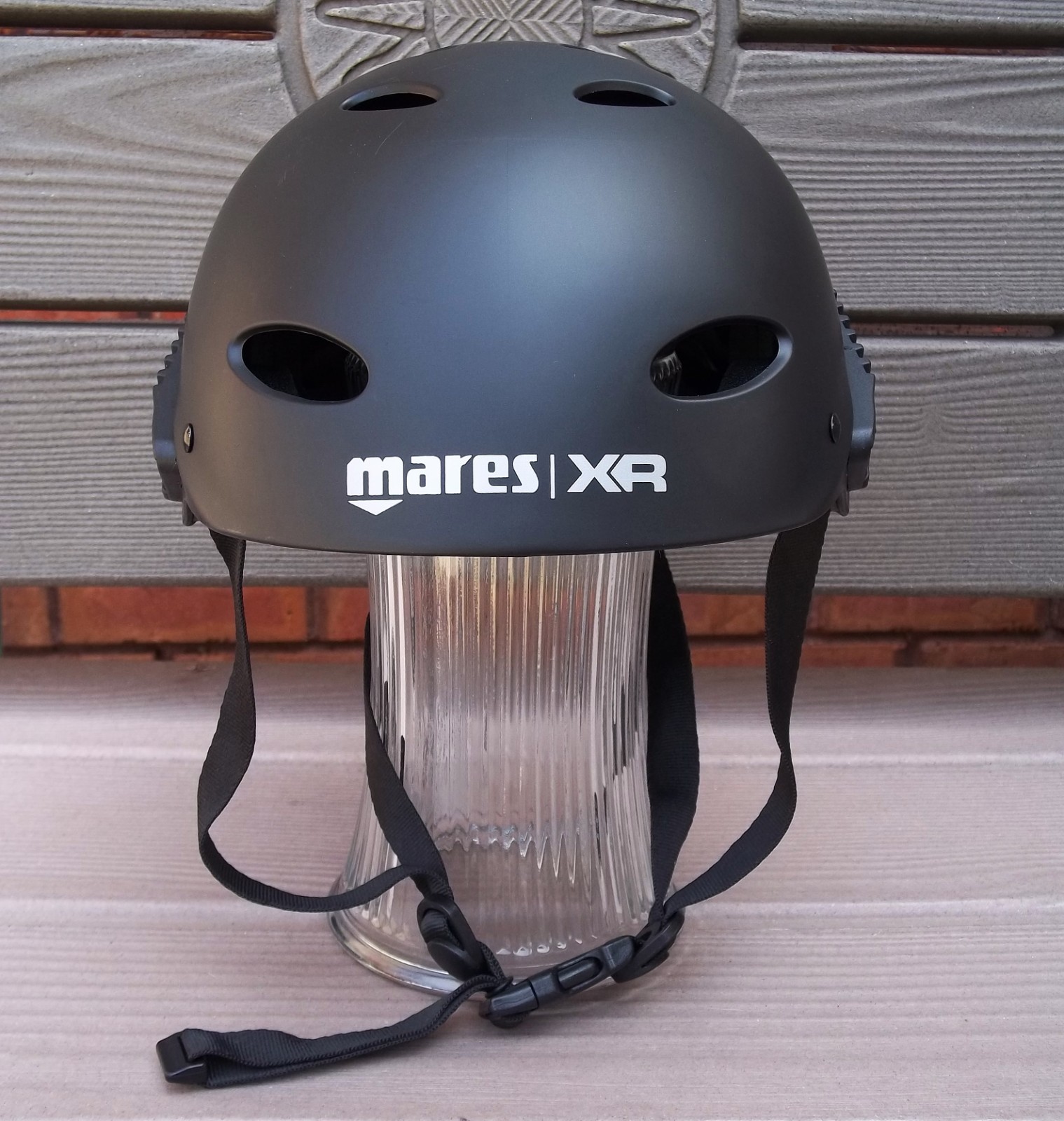 MARES  XR - Rigid Cap - PRE-OWNED -  VERY NICE !!!