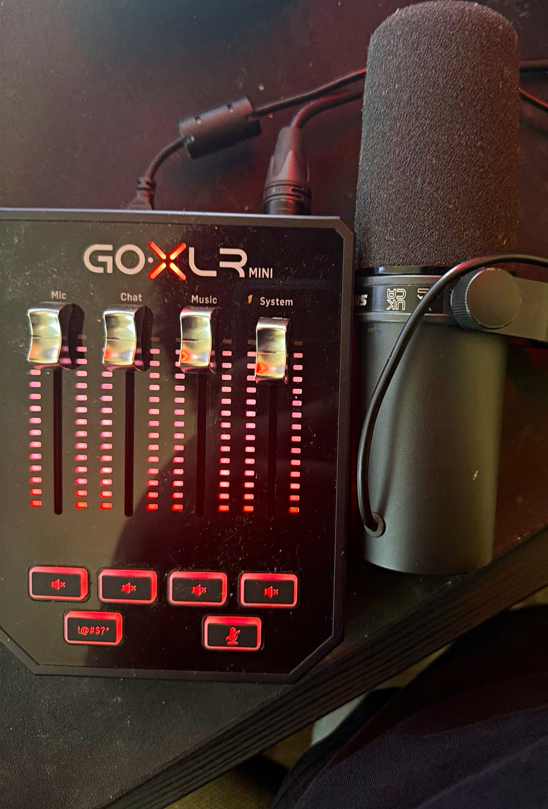 Go xlr mini and shure sm7b bundle. read description. pick up only
