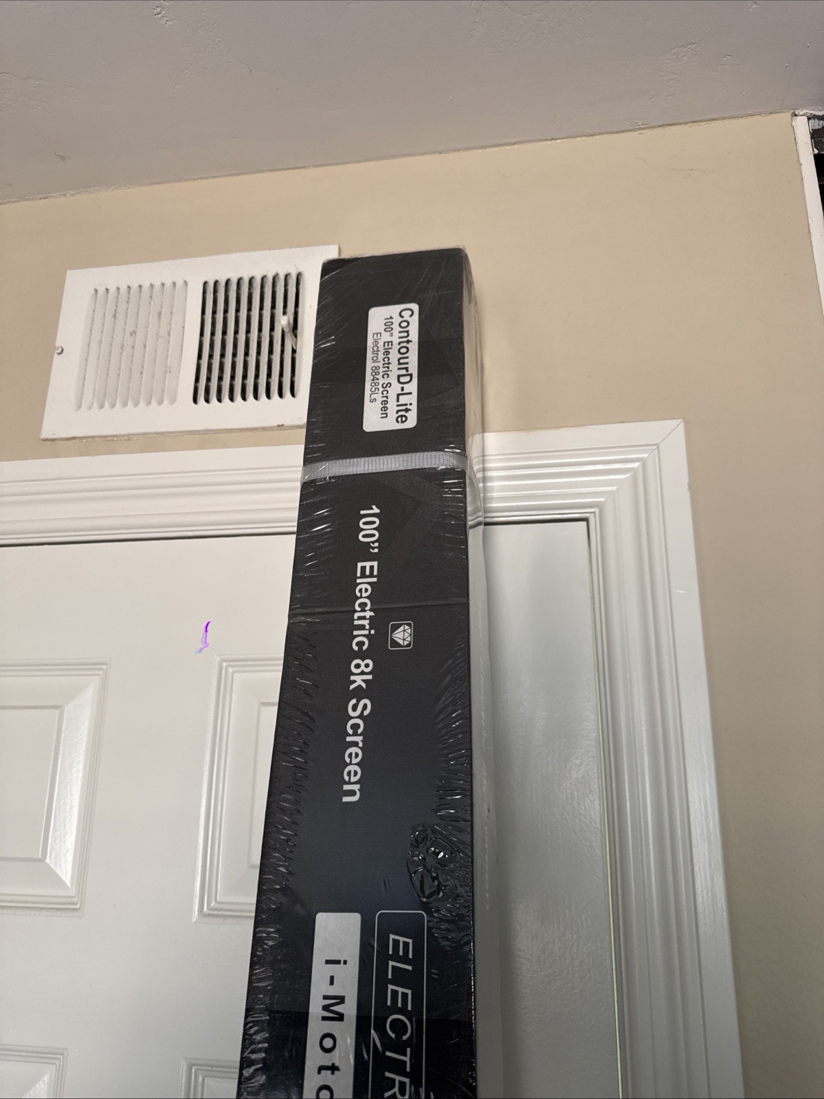 Electrictech UHDTV Projection Screen 100" 8k Motorized NEW