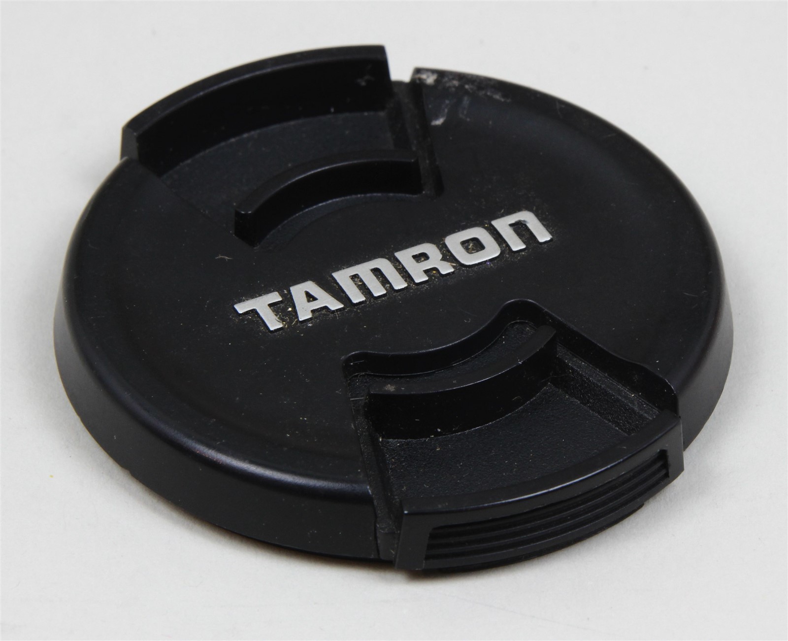 Genuine TAMRON 58mm Snap-On/Clip-On PLASTIC FRONT LENS CAP