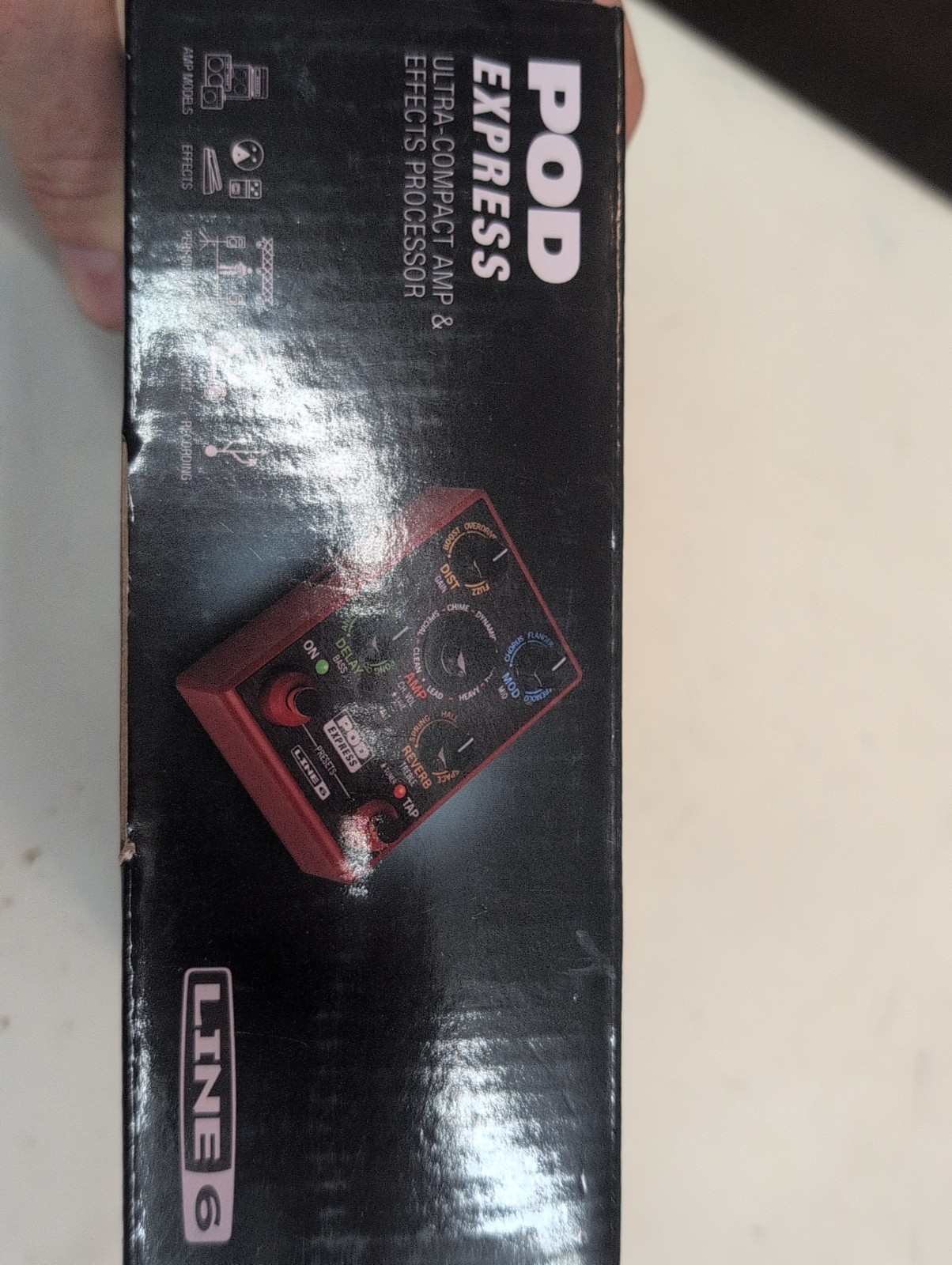 Open Box Line 6 POD Express Guitar Portable Amp & Effects Processor Pedal