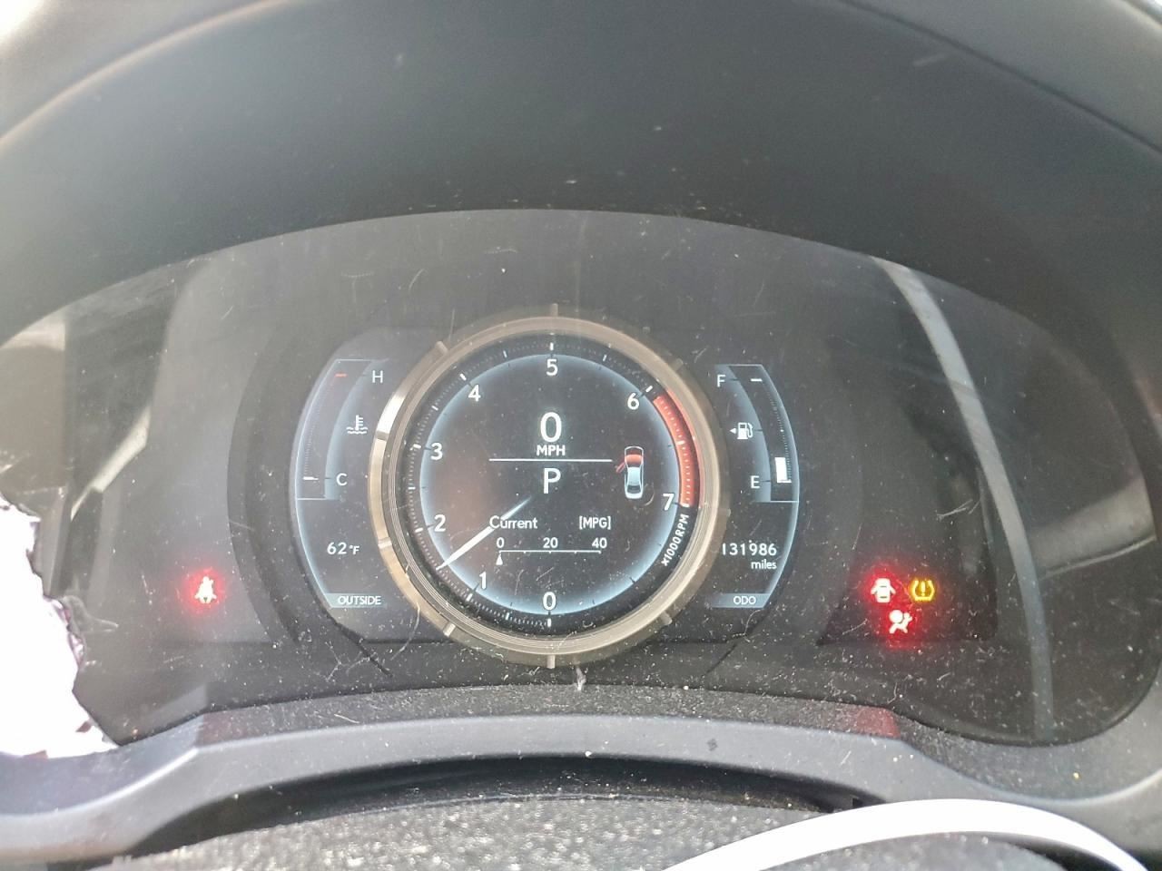 IS200T 2016 Glove Box 4925022