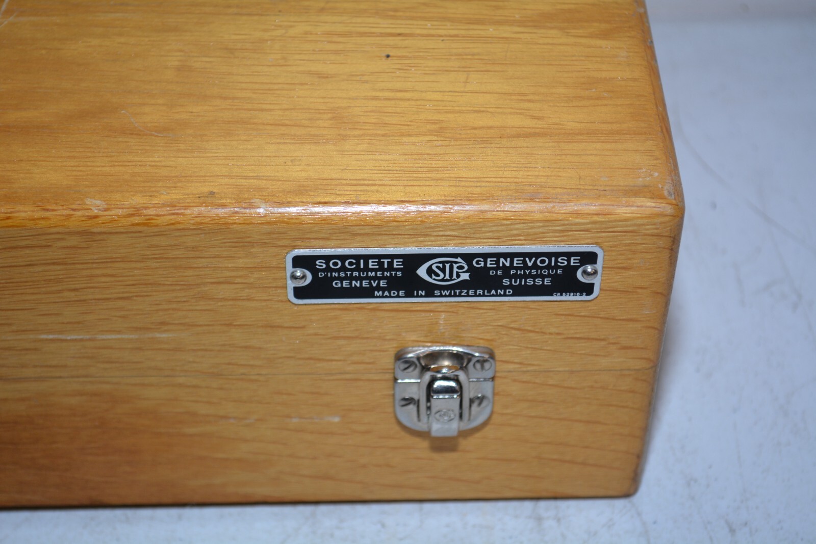 ^ Societe Genevoise Universal Measuring Machine #W4903