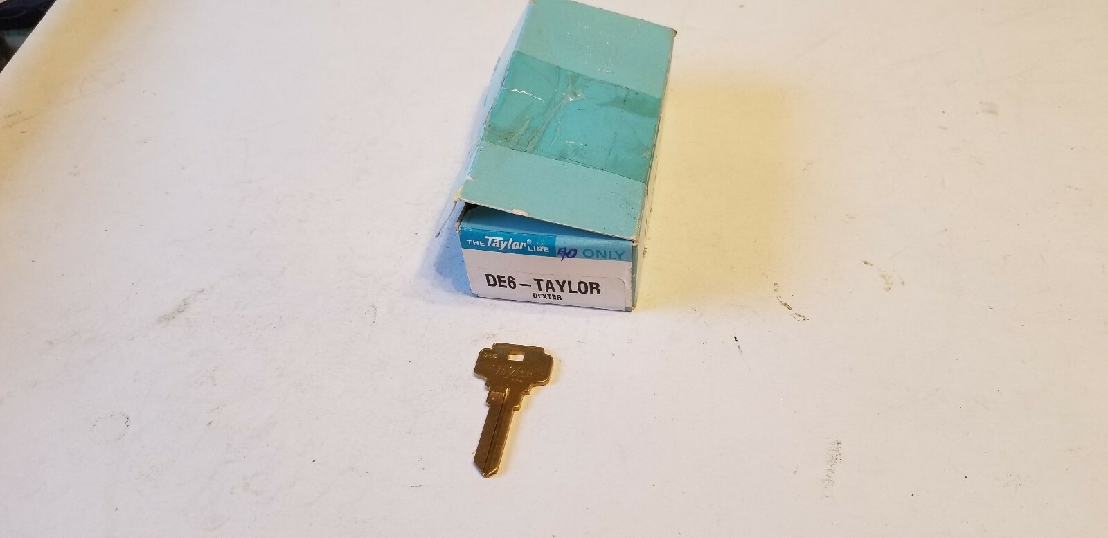 THE TAYLOR LINE 40-BLANK KEYS DE6 DEXTER NEW !!!!!