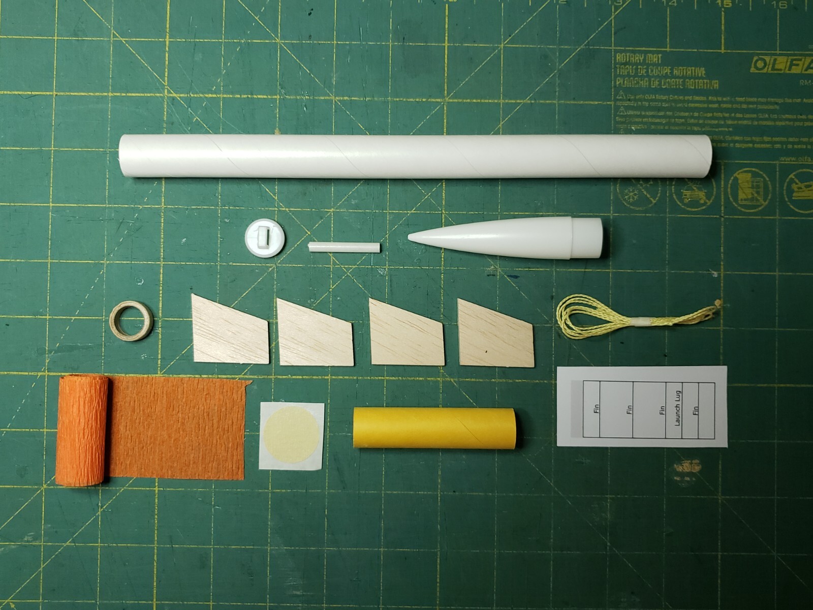 Arrow Flying Model Rocket Kit from Bad Boy Rocketry entry level rocket kit