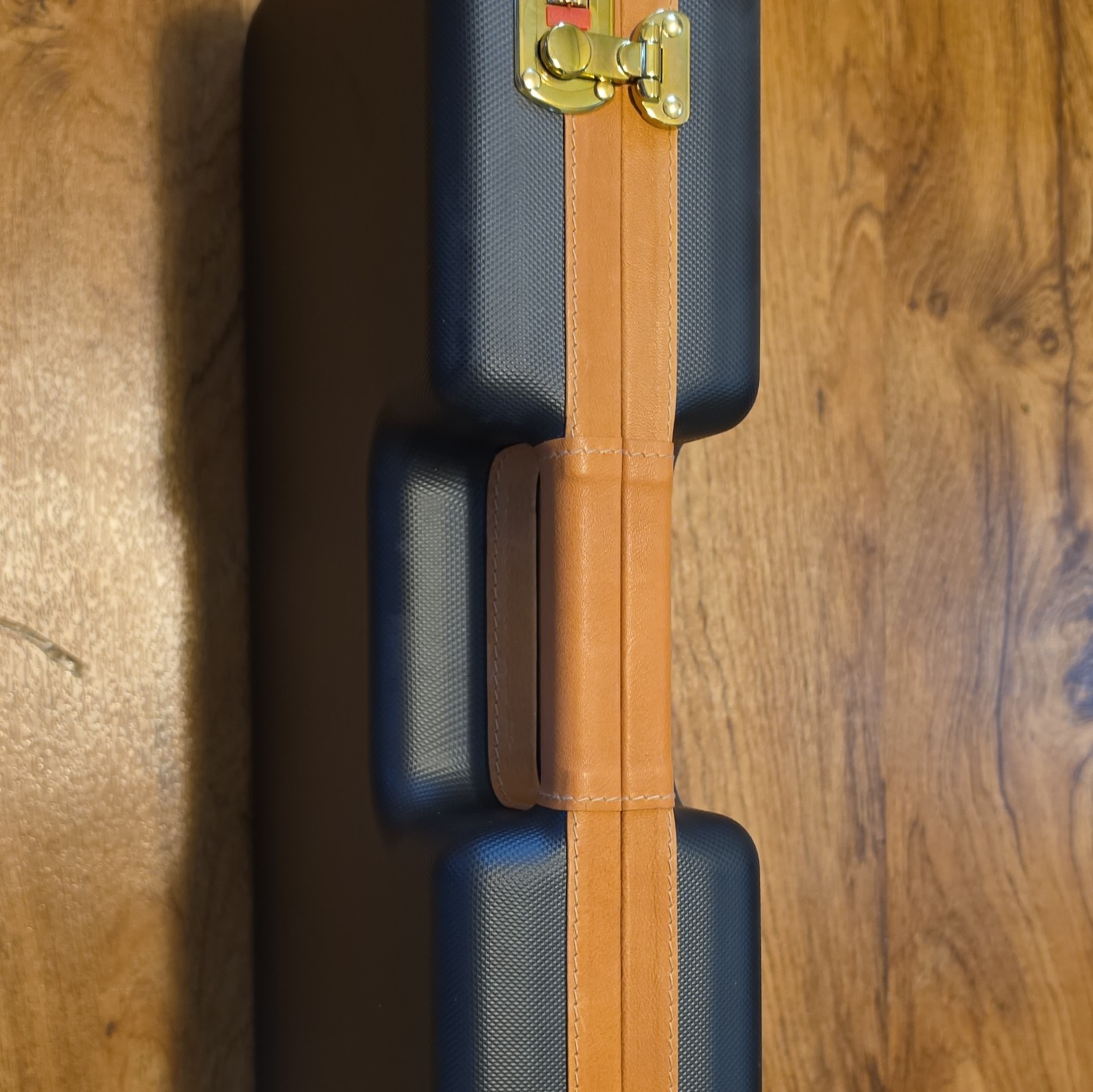 Cabot. Hard Pistol Case Padded Interior Lock