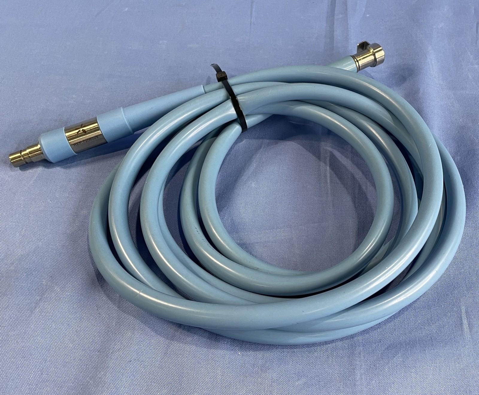 Dyonics 7208329 Fiber Optic Light Cable, 6mm x 305cm, Universal Compatibility