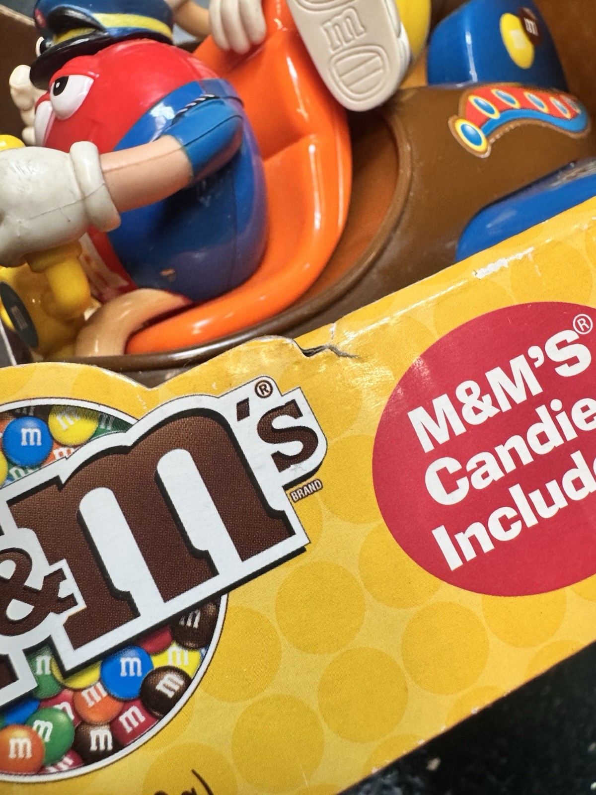 M&Ms Airplane DIspenser