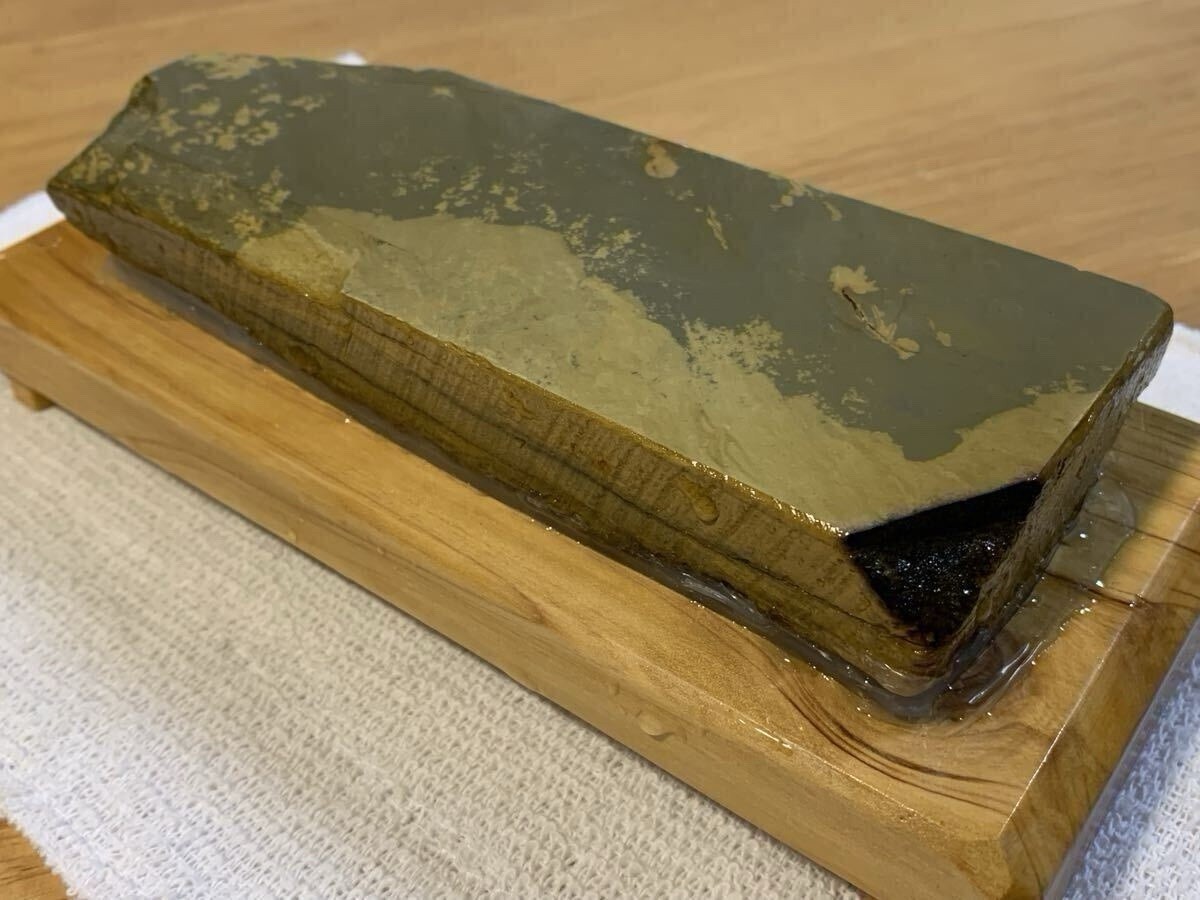 Japanese Natural Whetstone 726g Shohonyama 正本山合砥 Tomae 戶前 ナマズ Grit 8000