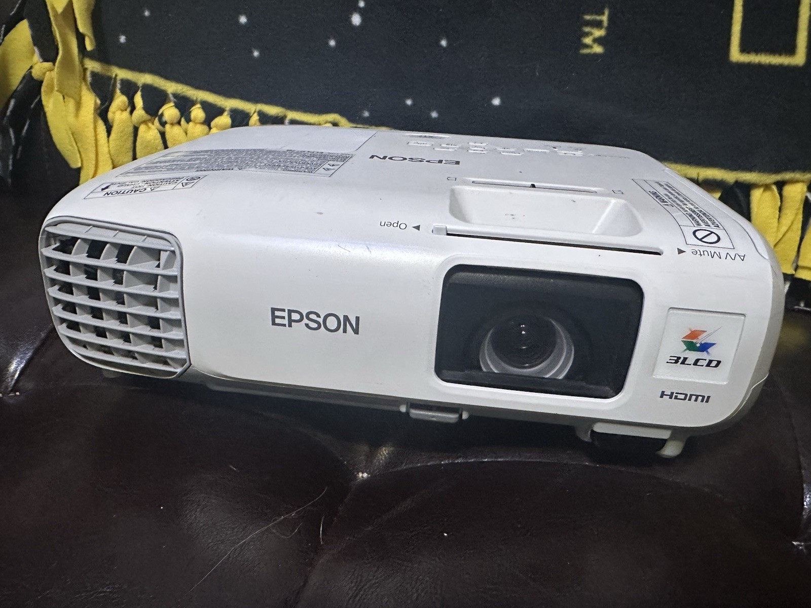 Epson PowerLite X17 H569A Projector 1024x768 2700 Lumens