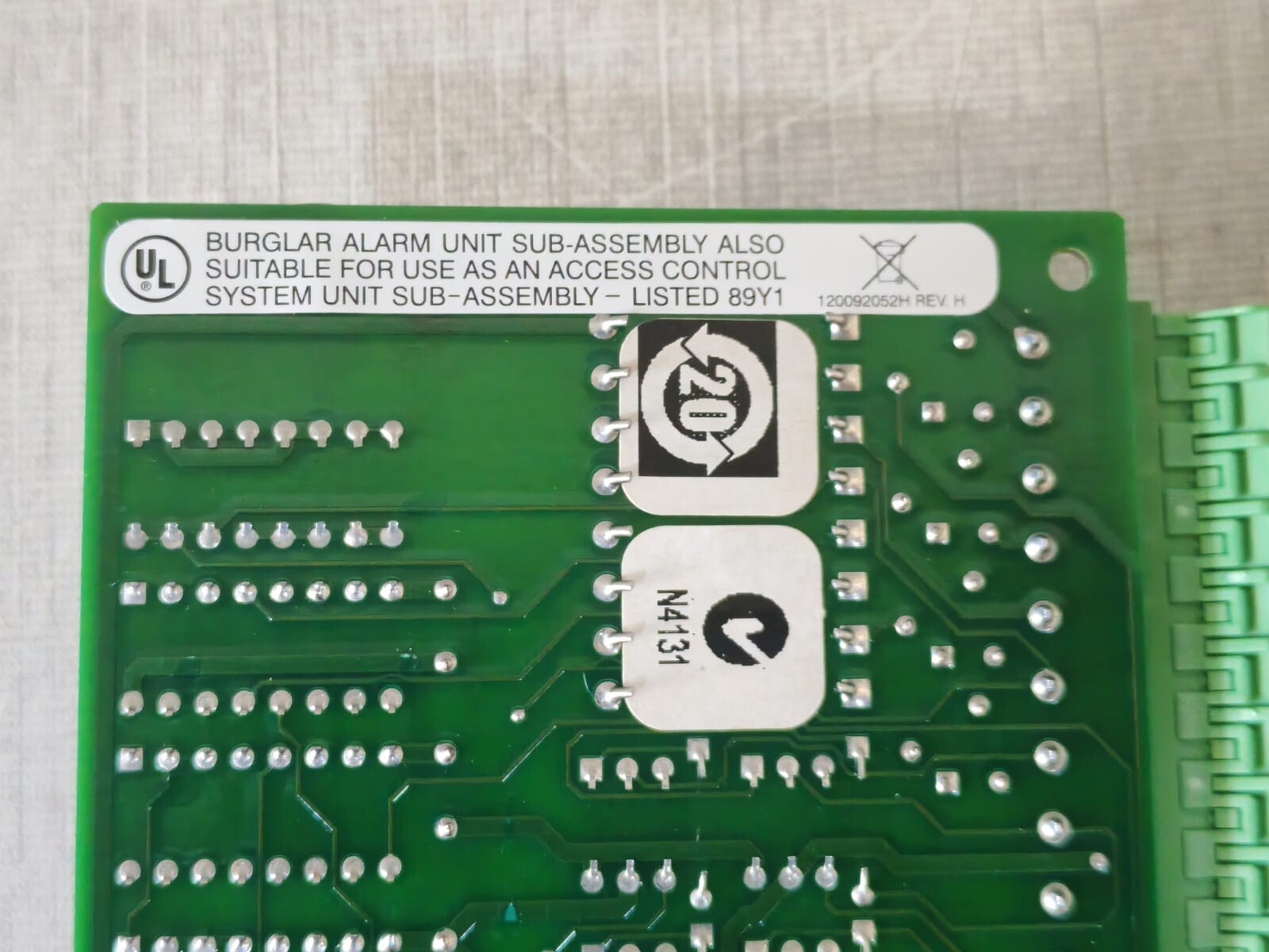GE 2RP Reader Interface Unsupervised DI Board 110063001 - NEW W/ FILTHY BOX