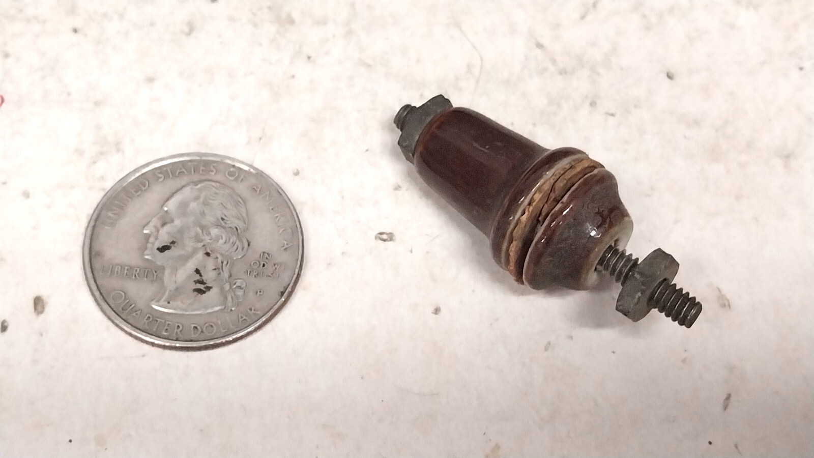 Nice Short Brown Ceramic Feedthru Insulator / Old Vintage Ham Radio Tube Amp