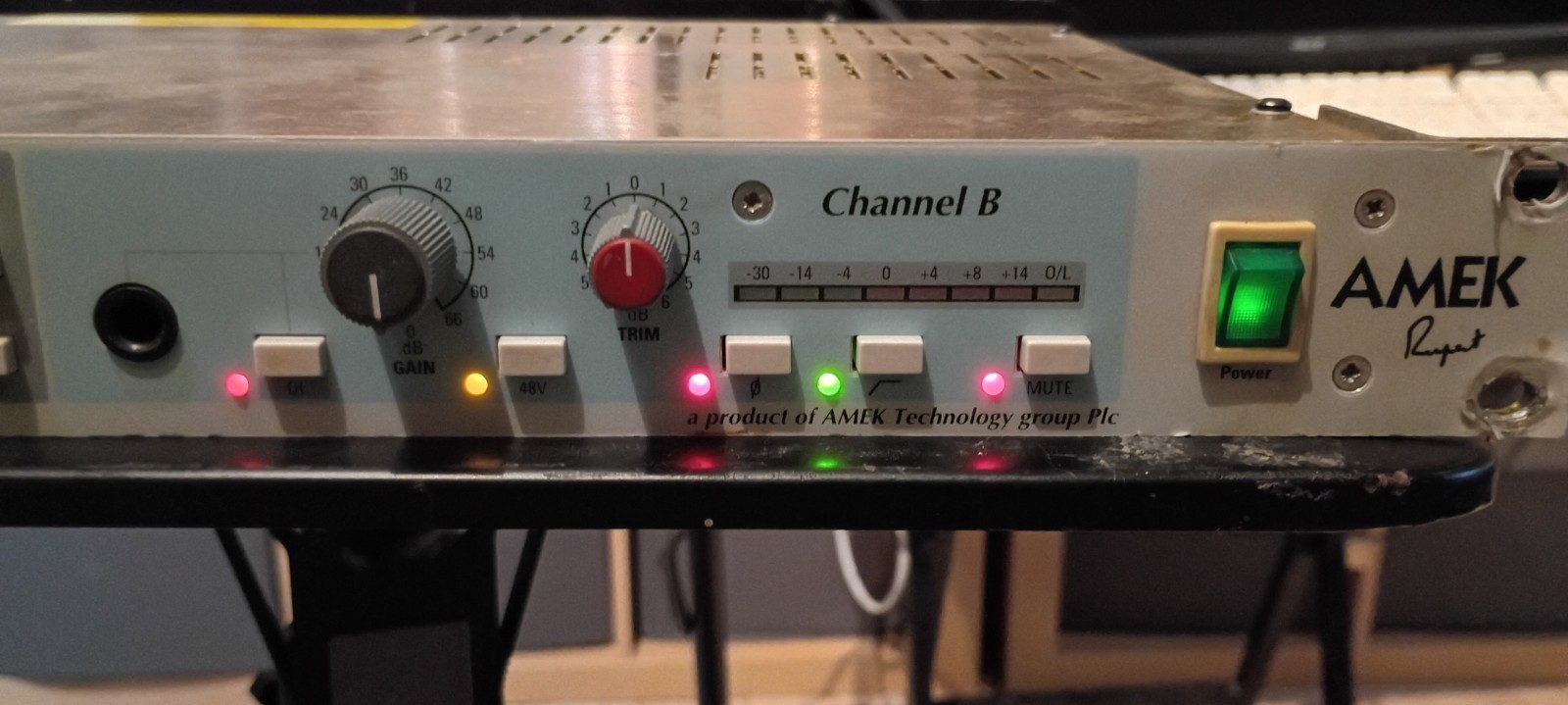 Amek dual pre system 9098