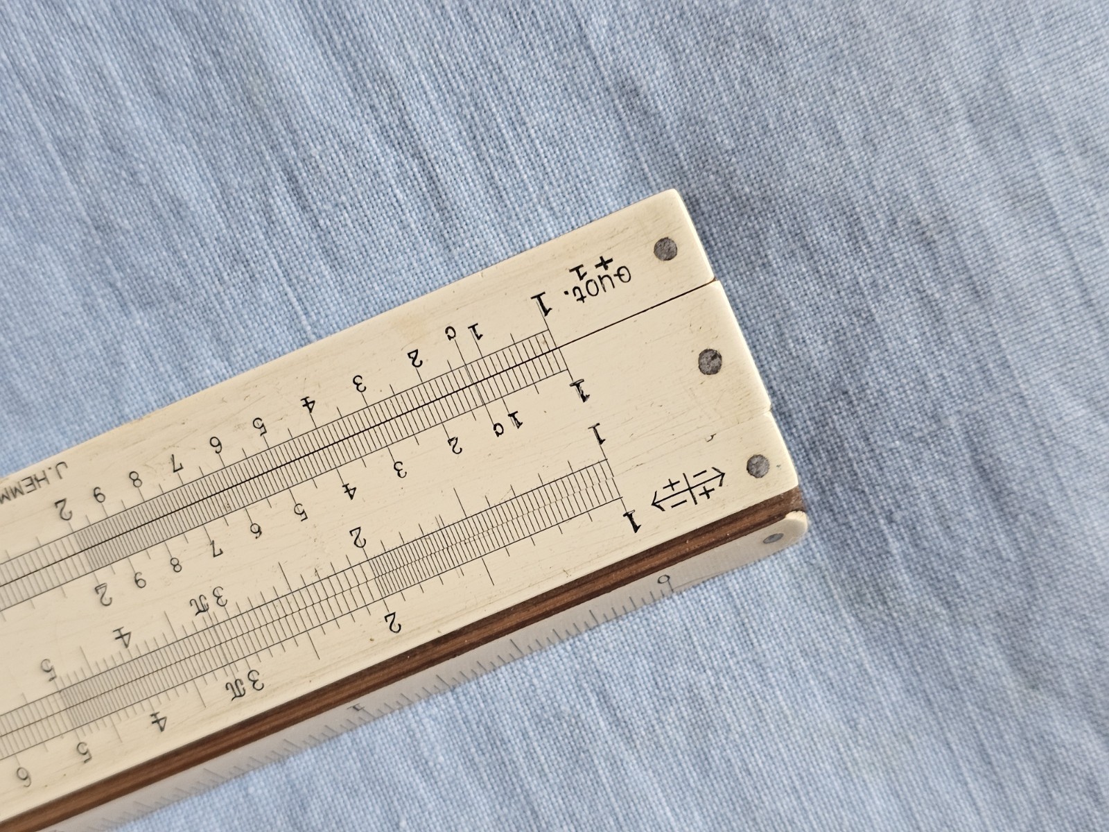 Vintage J HEMMI Japan SUN Patents 22129 107562 BAMBOO POCKET 6" SLIDE RULE Cased