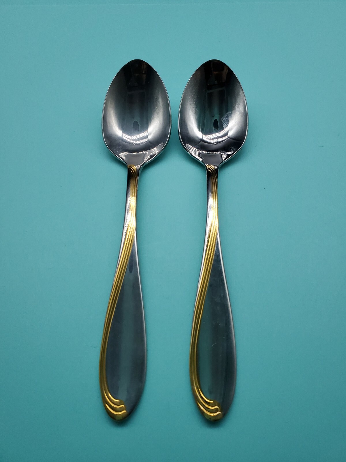 Oneida Golden Camber Teaspoons Set of 2