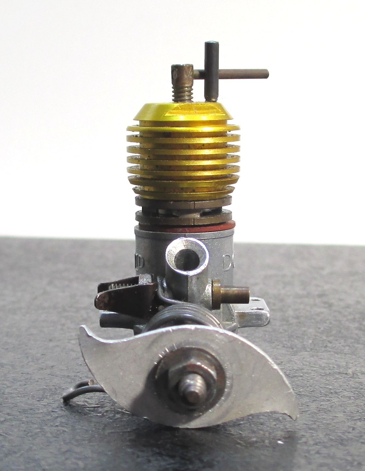 QUICKSTART DART 0.55cc 2-Stroke Diesel Engine for Control Line (Used)