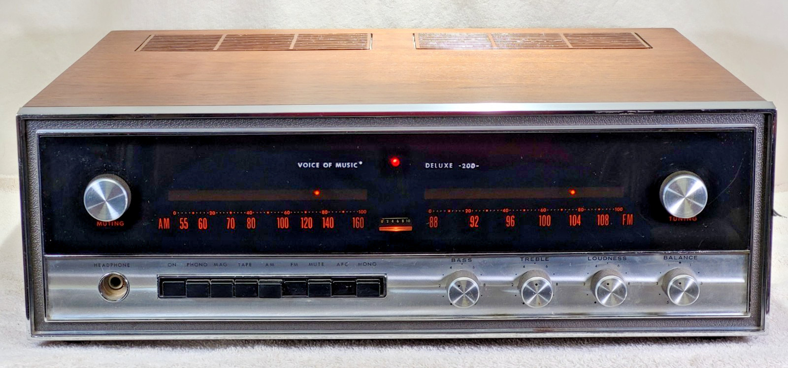 Voice of Music 1498-1, Deluxe 200 AM/FM Stereo Receiver, Tested, Working, RARE