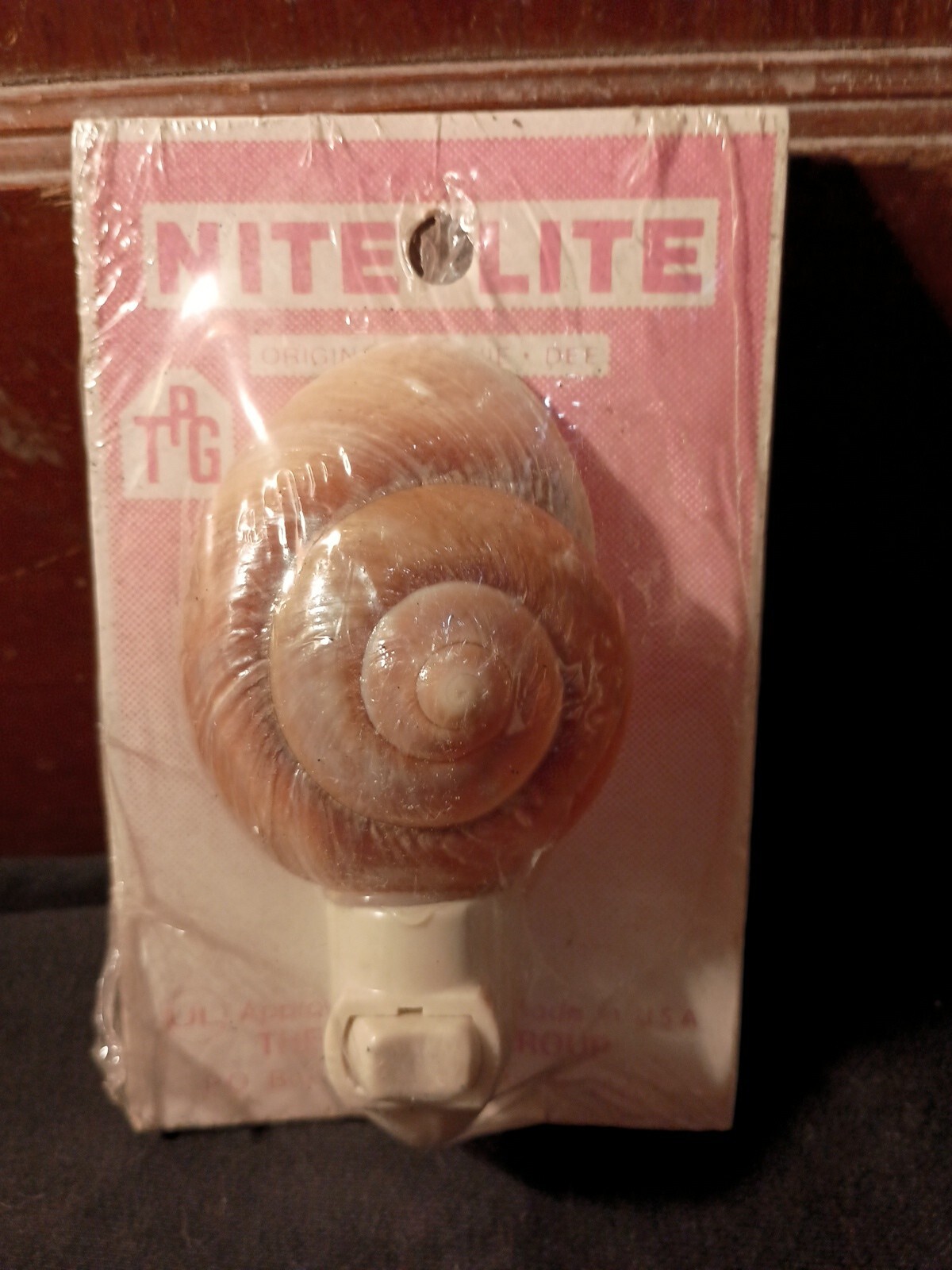 True Vintage Sea Shell Nite Light By Bonnie Dee 1960s NOS TPG Parker Group Swirl