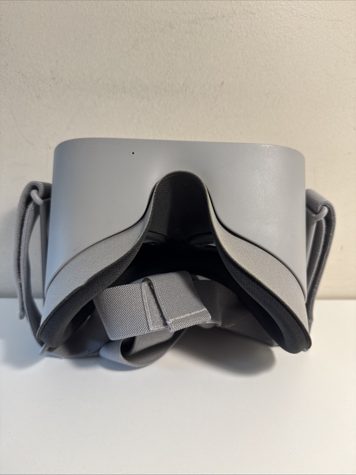 Oculus Go 32GB Standalone Virtual Reality Headset MH-A32 - No Controller - WORKS