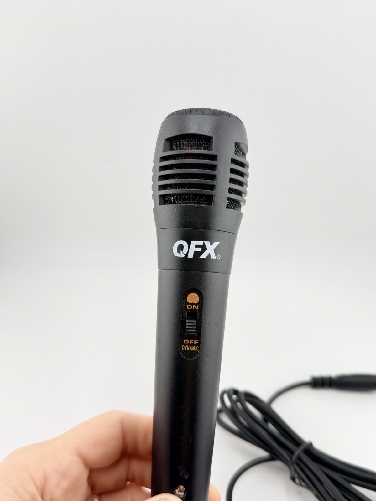 QFX M‑210 Wired Dynamic Microphone Unidirectional with 8ft Cable – Tested