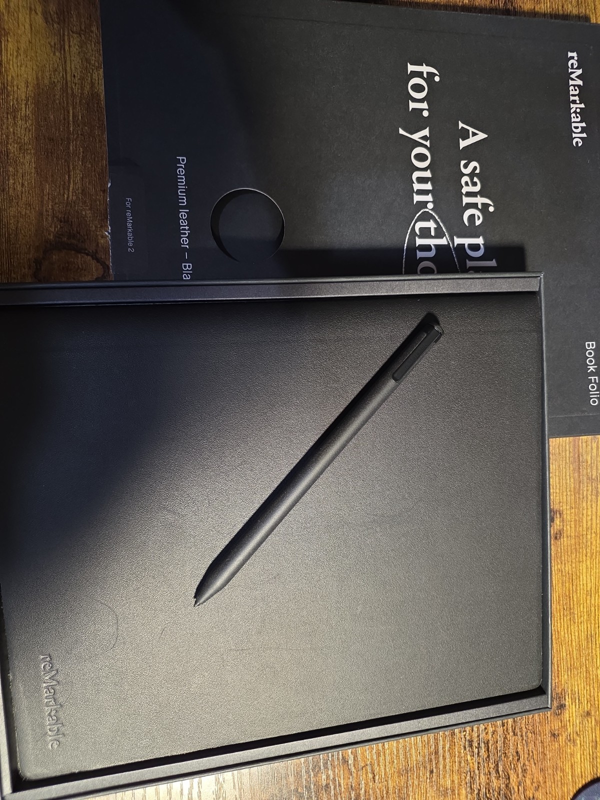 Remarkable 2 Stylus Pen Eraser  Pressure Levels Black And LEATHER FOLIO