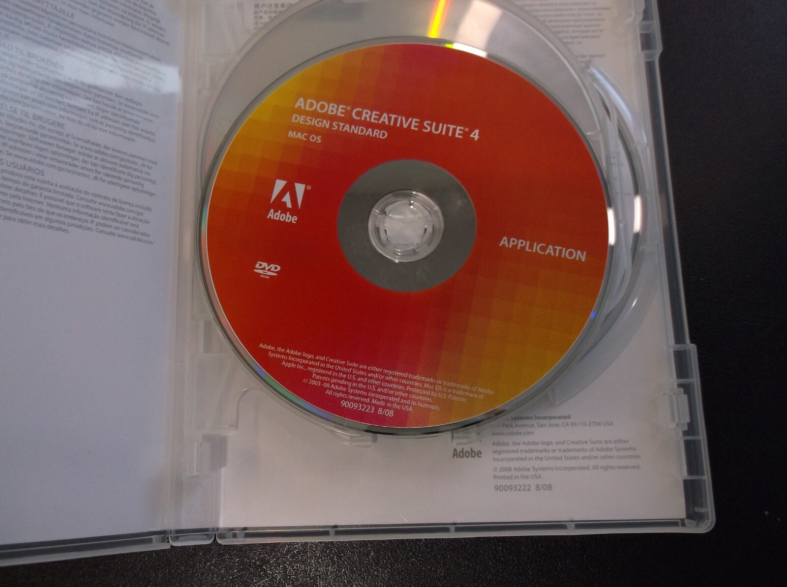Adobe Creative Suite 4 (CS4) Design Standard for Mac RETAIL PACKAGING