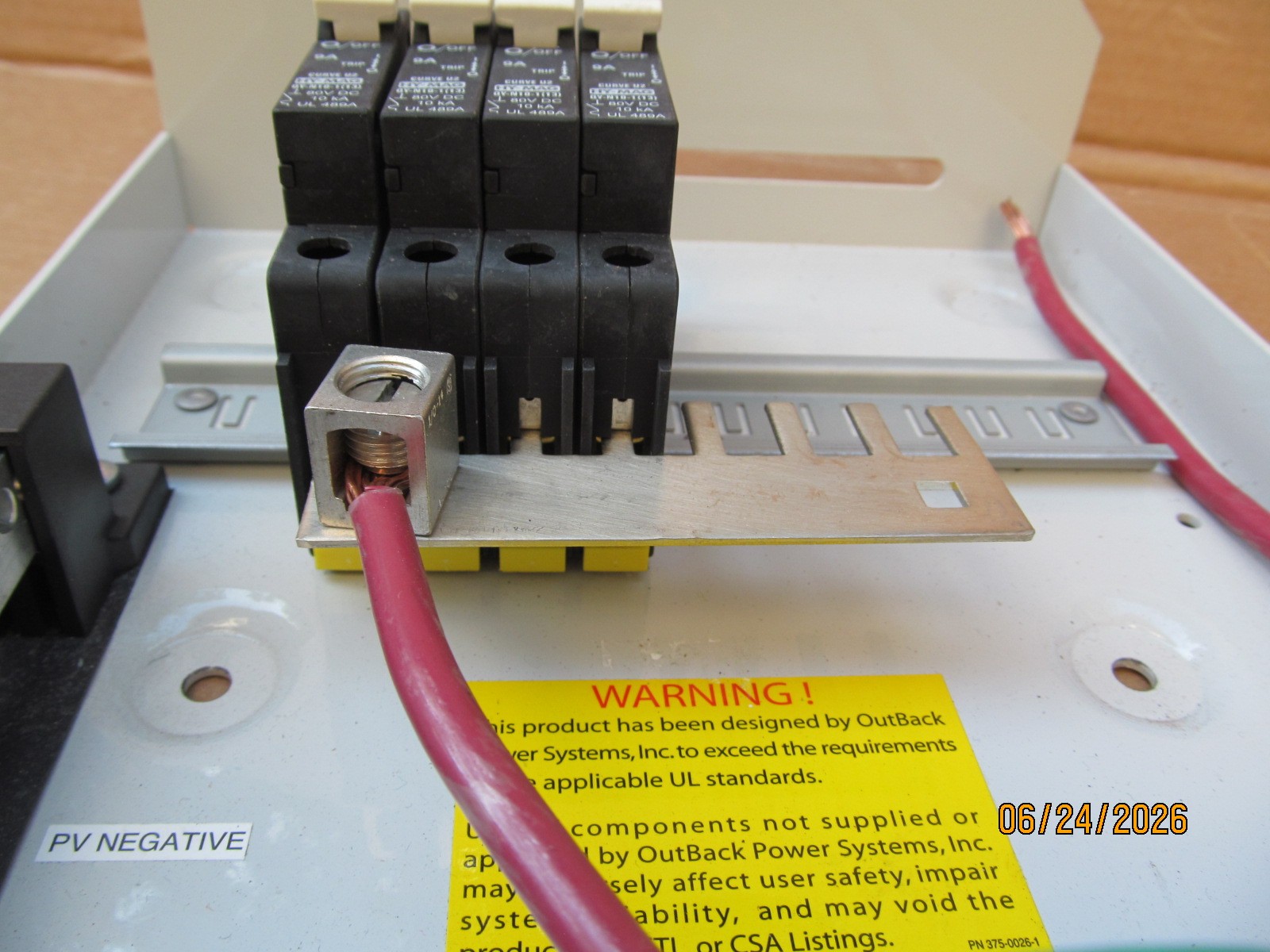 Outback Power PSPV combiner box w 4x 9A DC Disconnect Switch Circuit Breakers