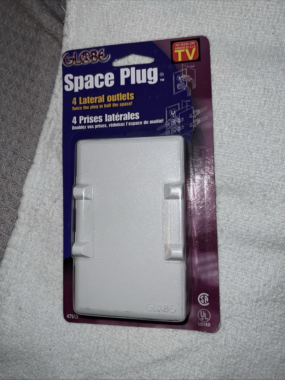 GLOBE flat space saver outlet, 2 into 4