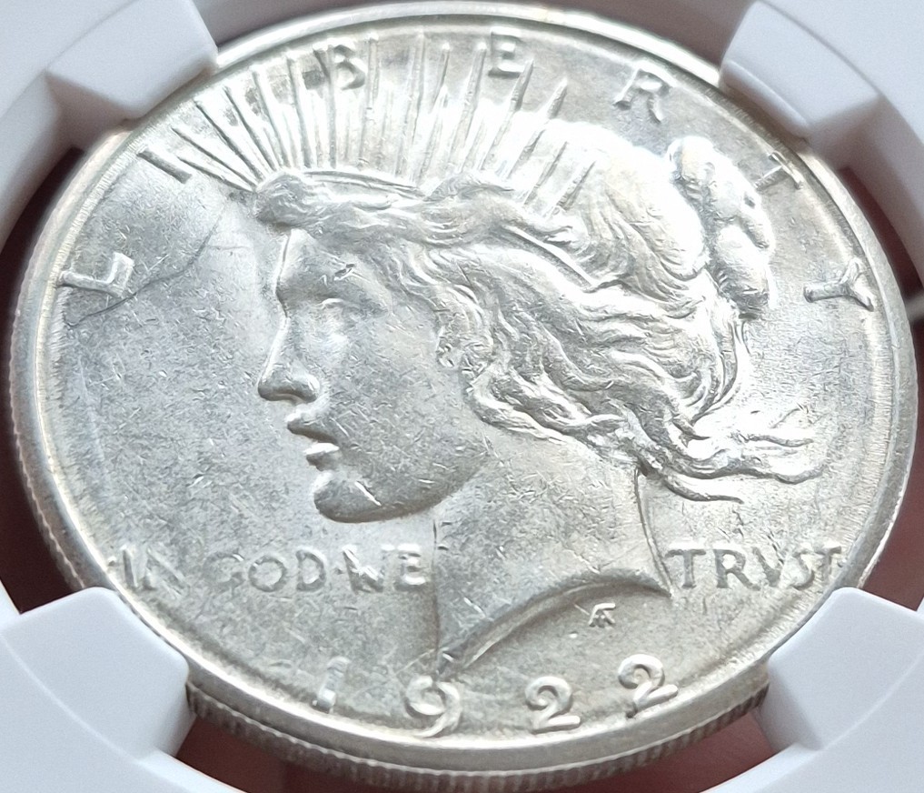 1922 S PEACE SILVER DOLLAR 90% Silver Coin
