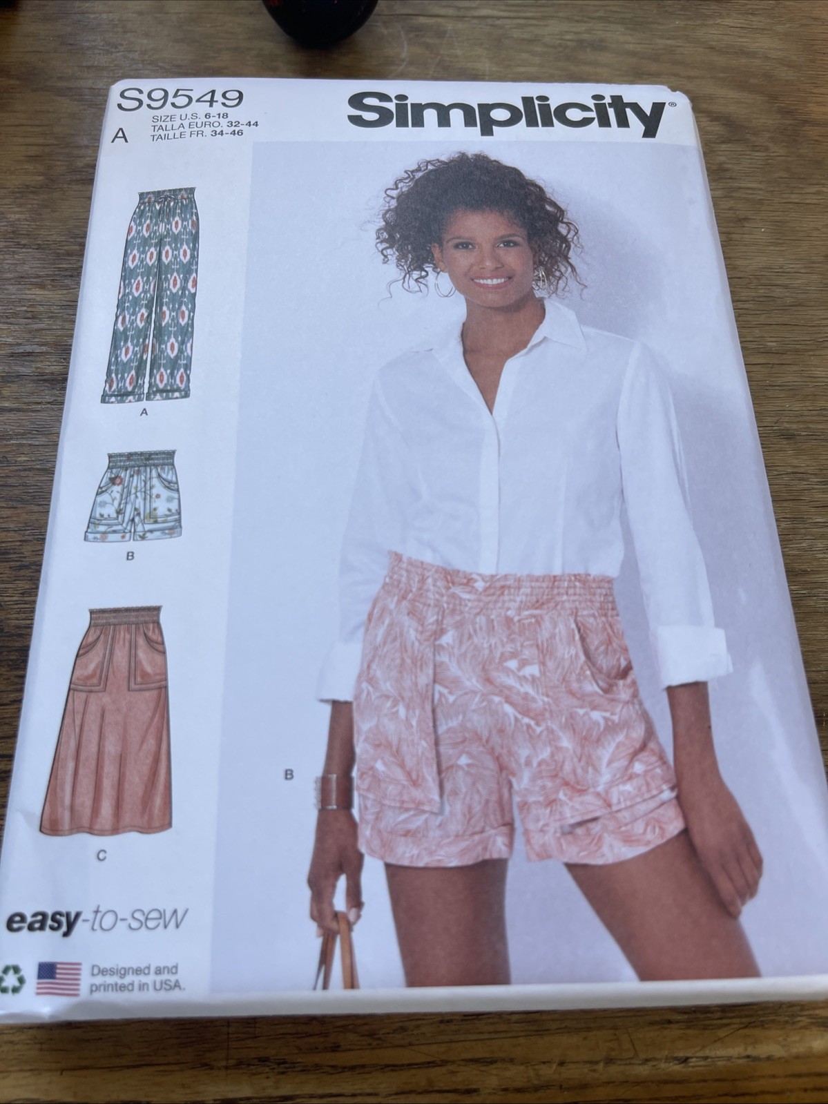 Simplicity Pattern S9549 Miss Smocked Waist Pants ~ Shorts ~ Skirts  Sz 6-18