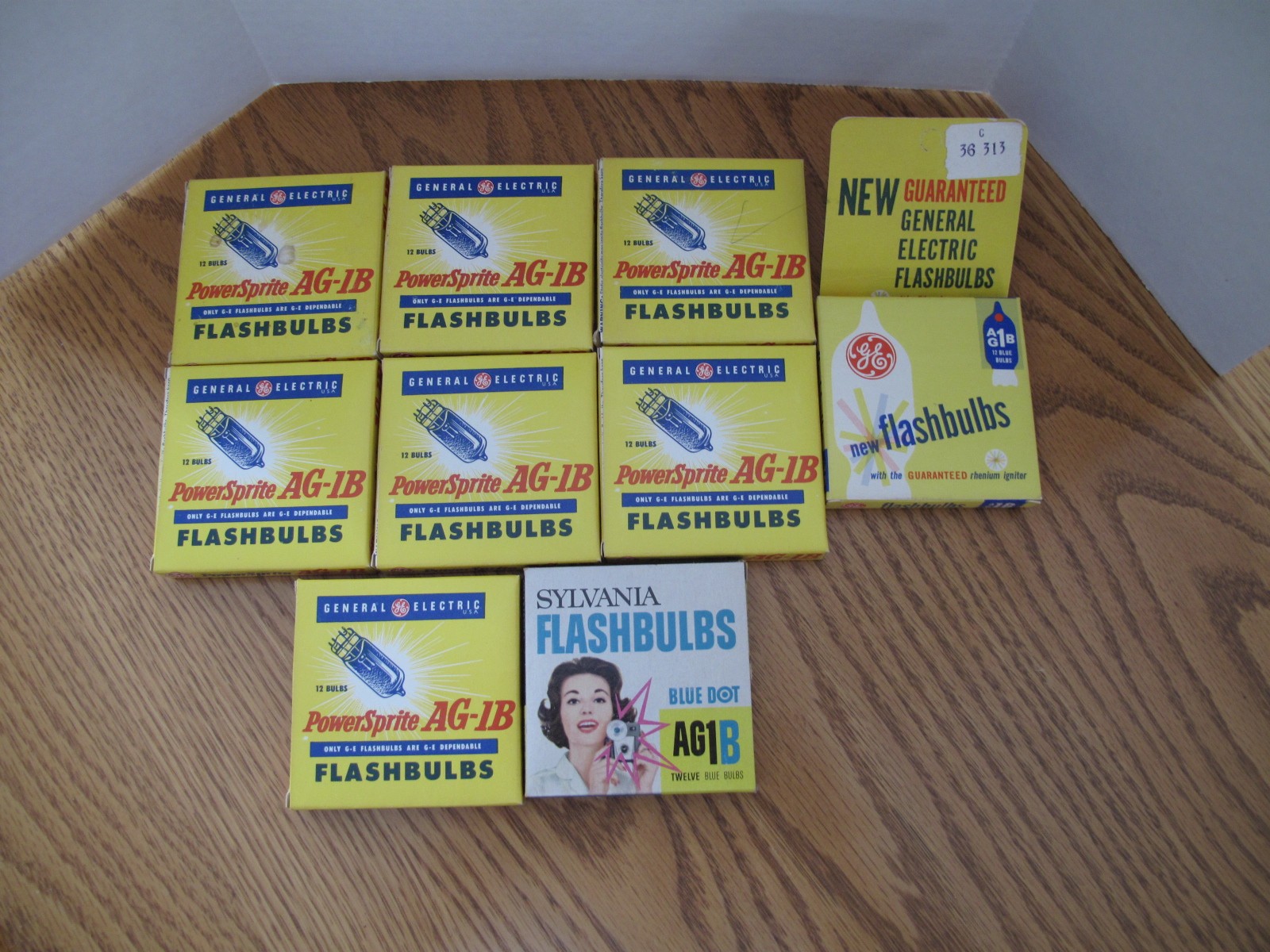 Vintage Flashbulbs AG-1B Photography Lot of 9 Packs 12 Each 108 Total NEW