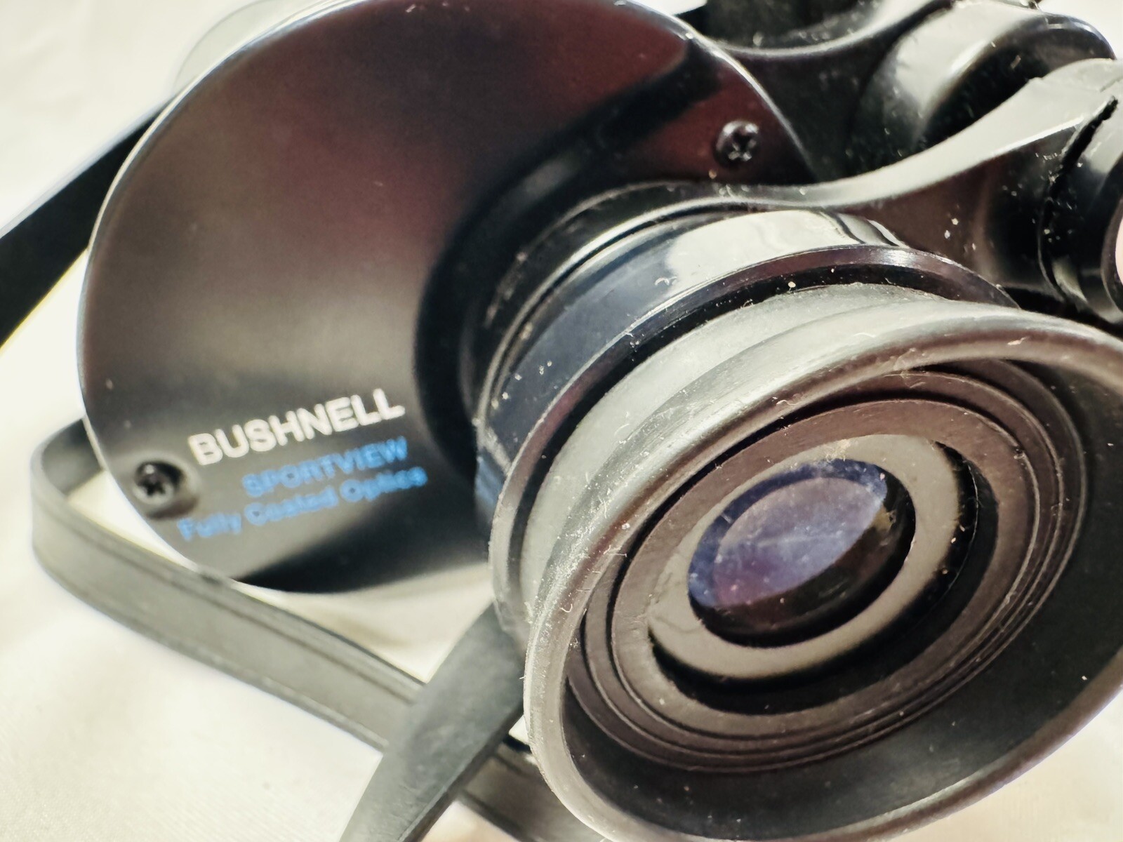 Old Vtg Bushnell InstaFocus 10x50 Wide Angle Binoculars With Strap & Case