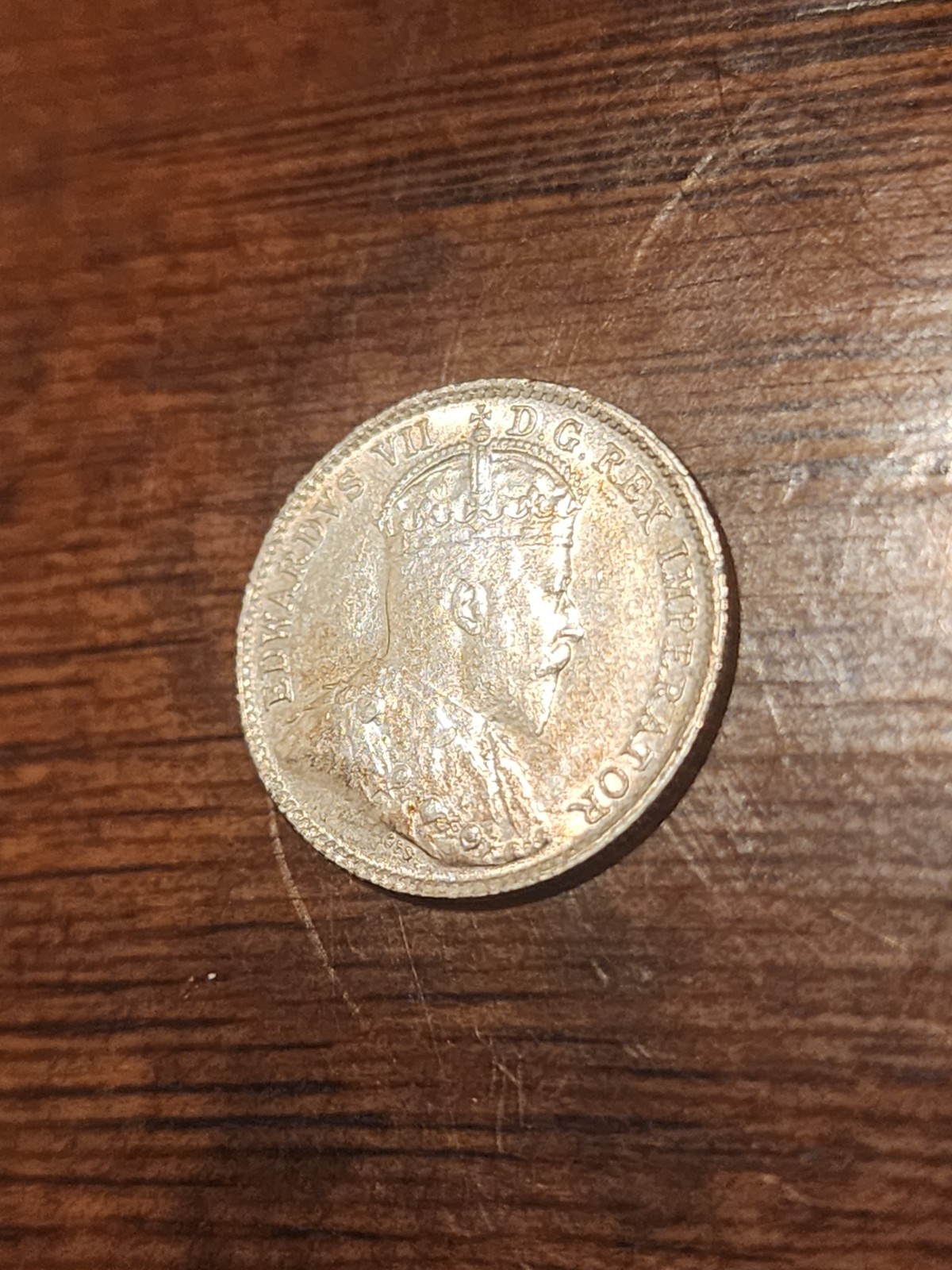 1910 Canada 5 Cents Silver Coin