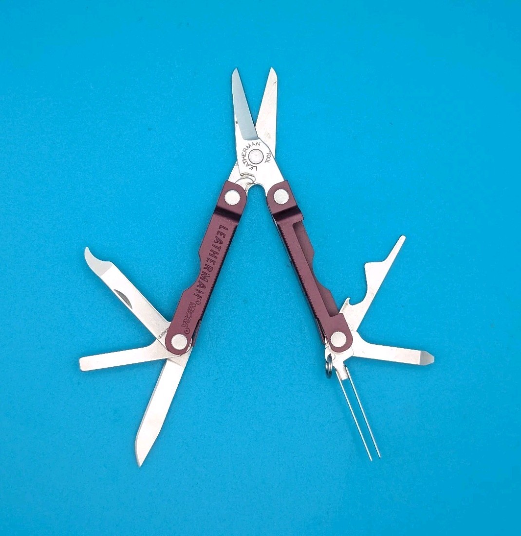 Leatherman Micra Multi-Tool, Knife, Scissors, Key Ring, Maroon! *IVAN ALEXANDER*