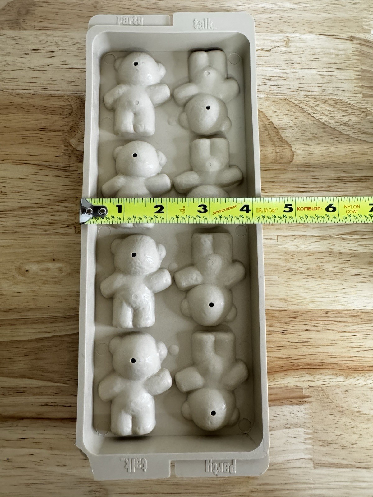 Vintage Party Talk Bear 8 Compartment Ice Cube Chocolate Candle Soap Mold