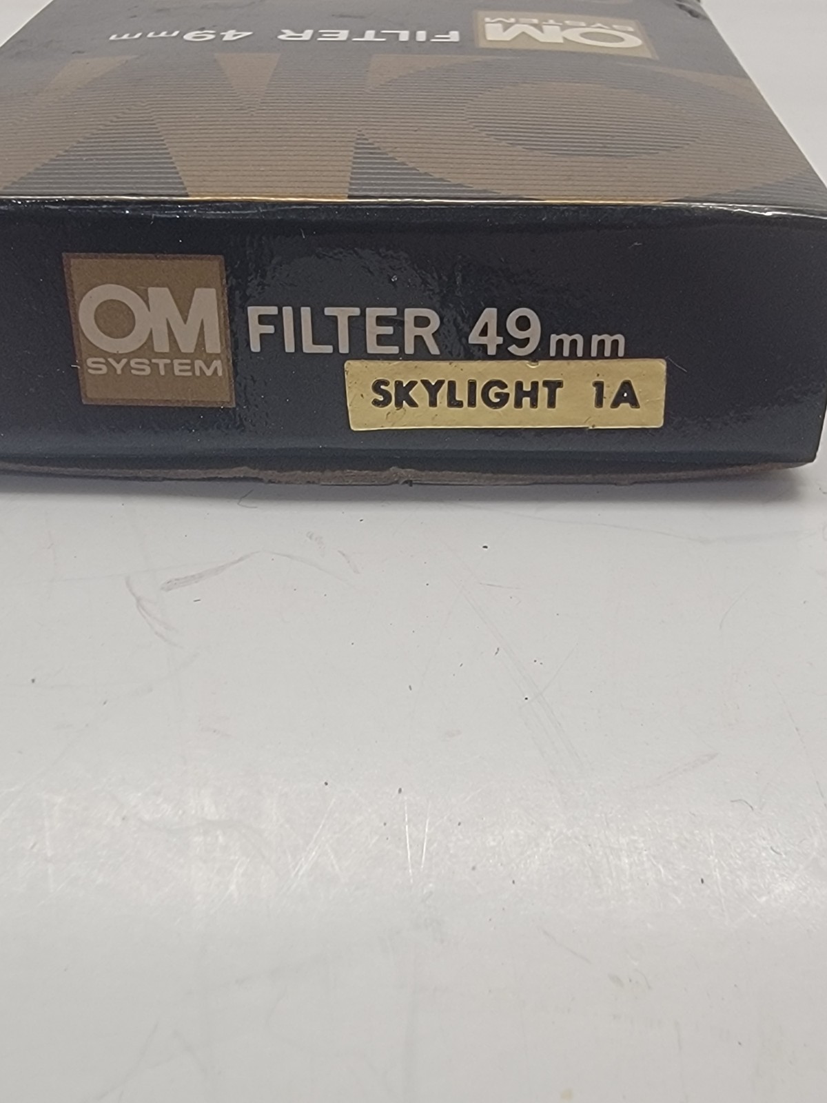 Olympus OM Filter 49mm A4 81C Box Case Japan 6508