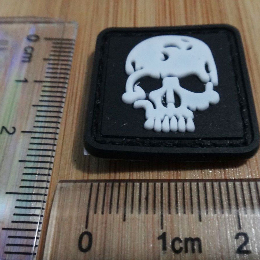 2 PCS PVC MINI Pirate SKULL DEATH Training USA US ARMY BADGE PATCH