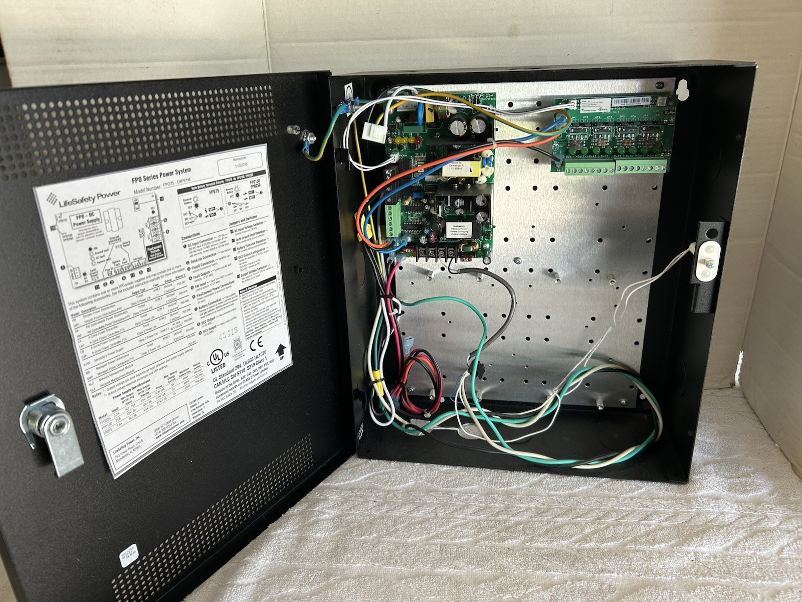 Avigilon  / FPO75-D8PE1M LifeSafety Power Supply Kit with Key  FPO SERIES POWER