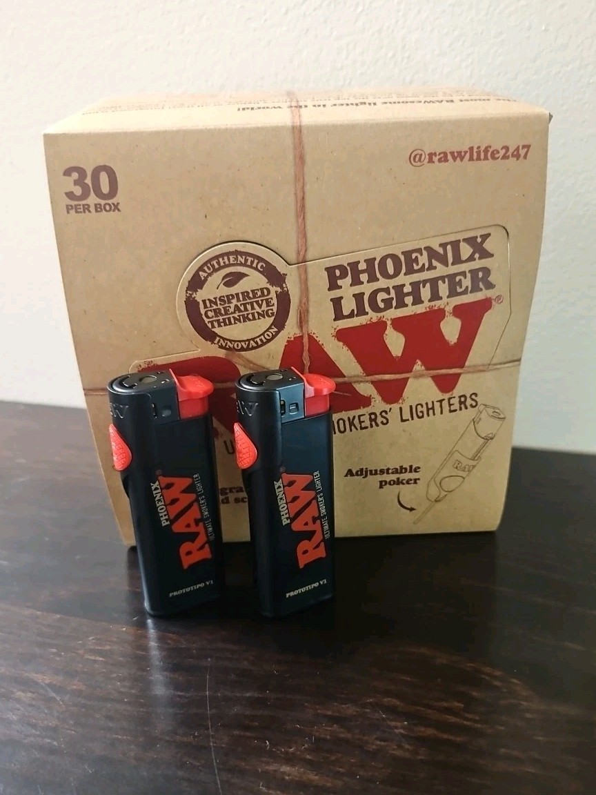 Raw Black Phoenix Poker Lighter 2 Pack