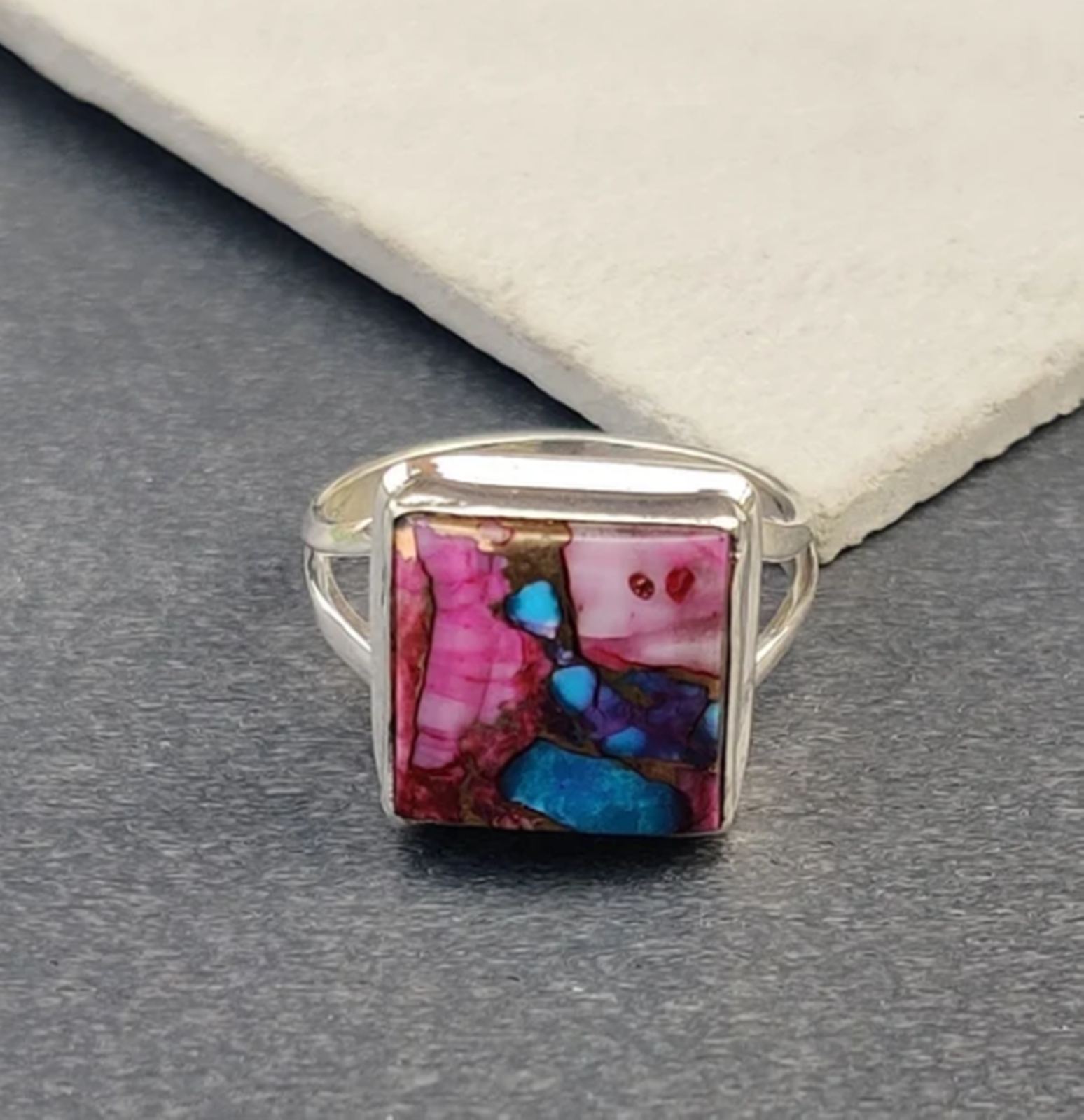 Pink Oyster Copper Turquoise Ring Gemstone 925 Sterling Silver Pretty Ring MK*
