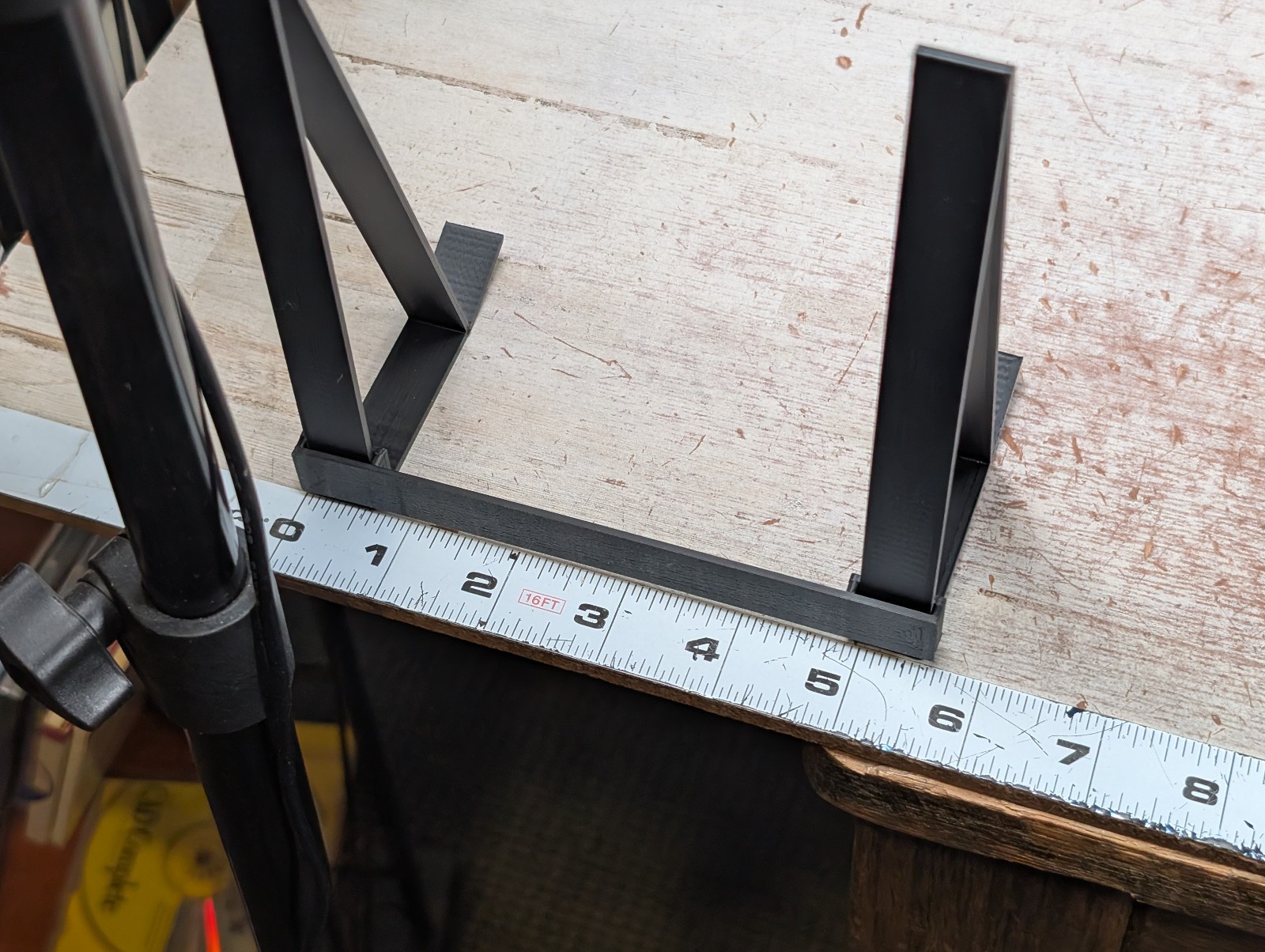 Big Box PC Computer Game Software Display Stand Free Standing Angled - Black